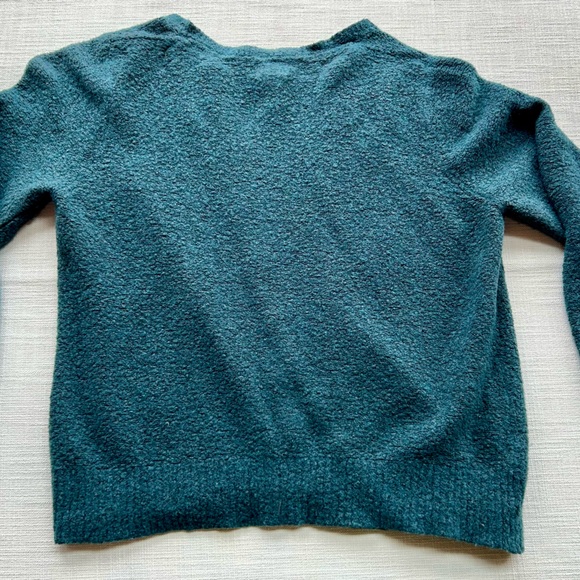 Women’s LL Bean Size 16 Cardigan - Picture 3 of 3